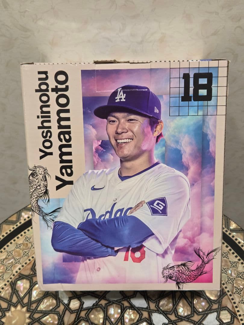 新品未開封山本由伸ボブルヘッド