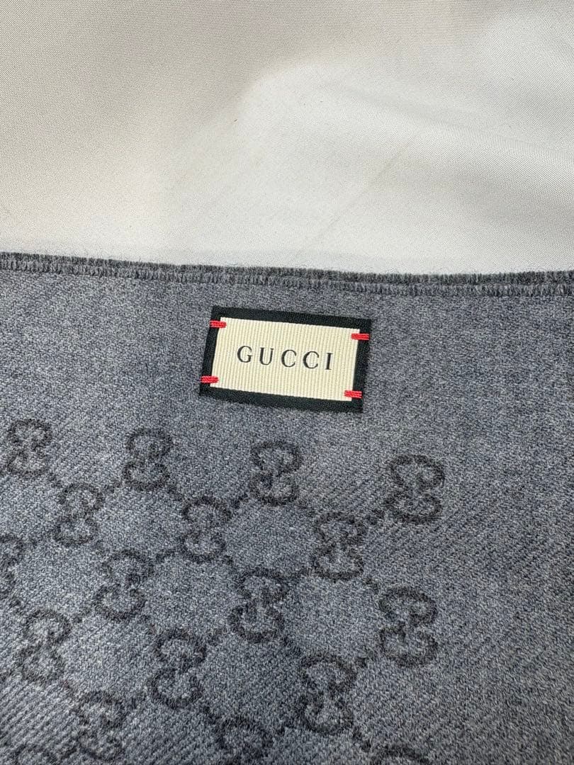 GUCCI マフラー グレー タグ有り