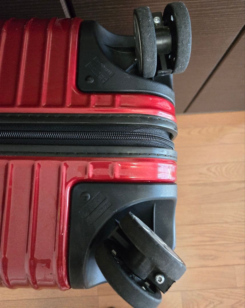 RIMOWA レッド キャリーケース スーツケース ルフトハンザ