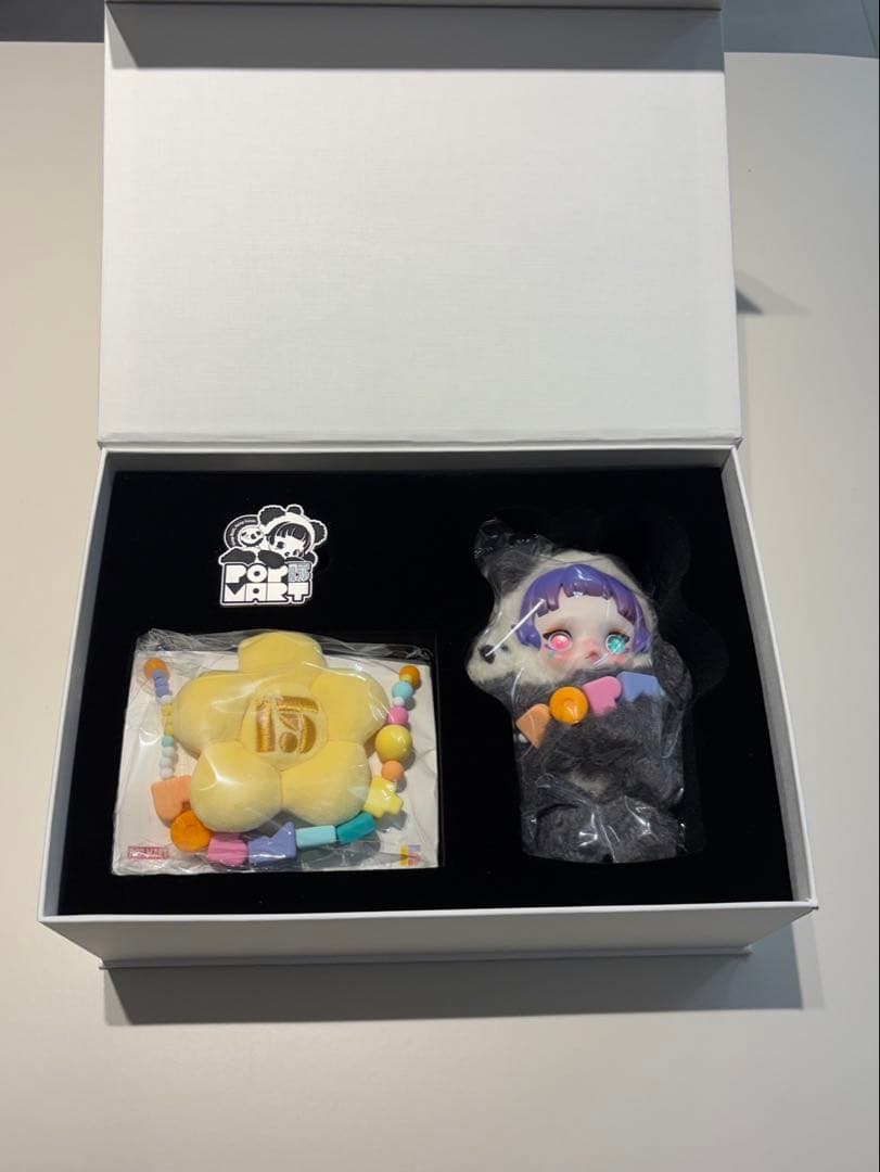 スカルパンダPOPMART SKULLPANDA15周年ぬいぐるみギフトボックス