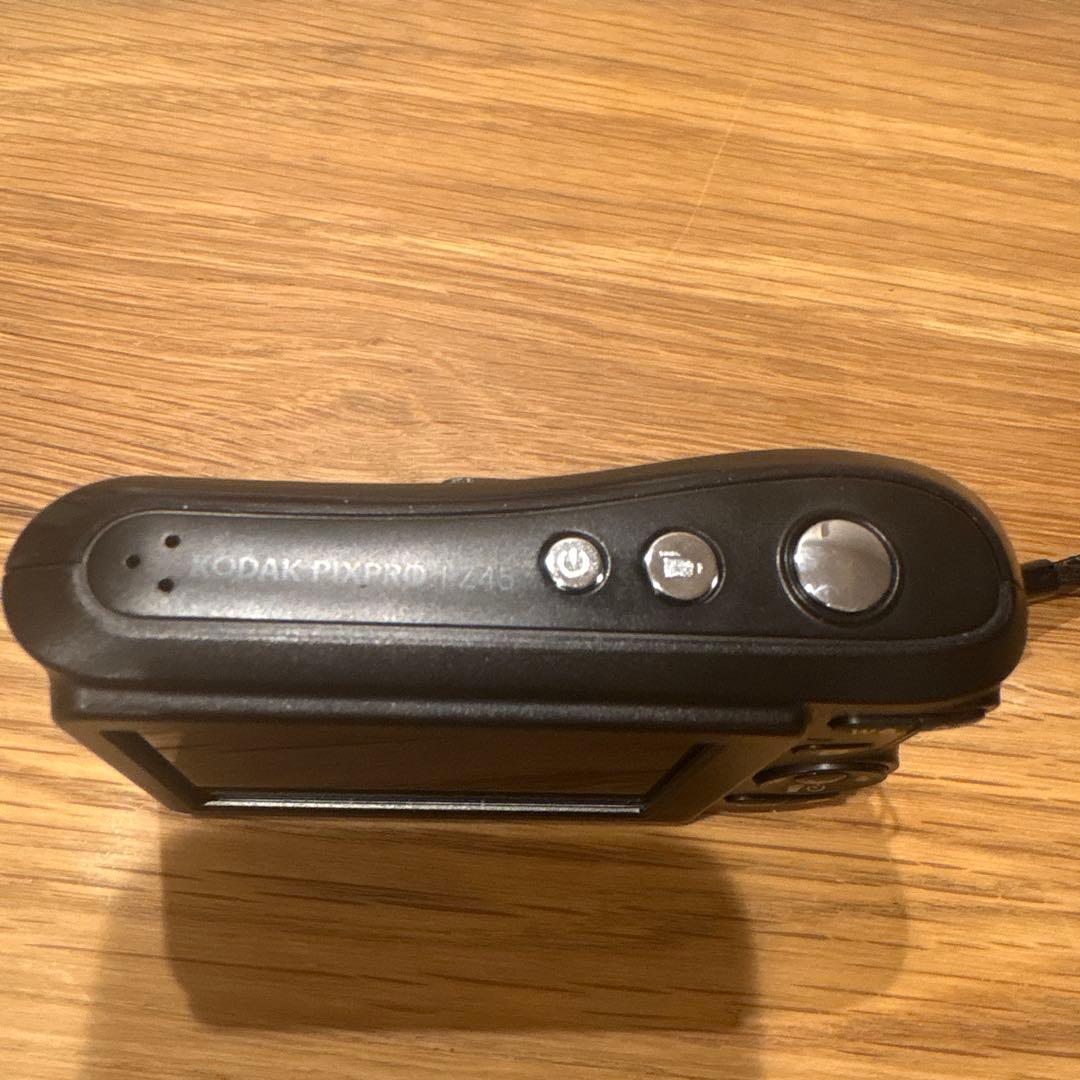 Kodak PIXPRO FZ45 コンパクトデジタルカメラ　SDカード付き