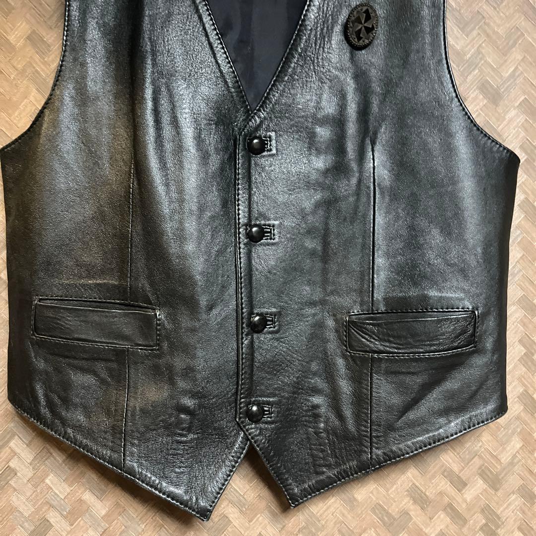 トップス 90s vintage leather vest & 70s badge