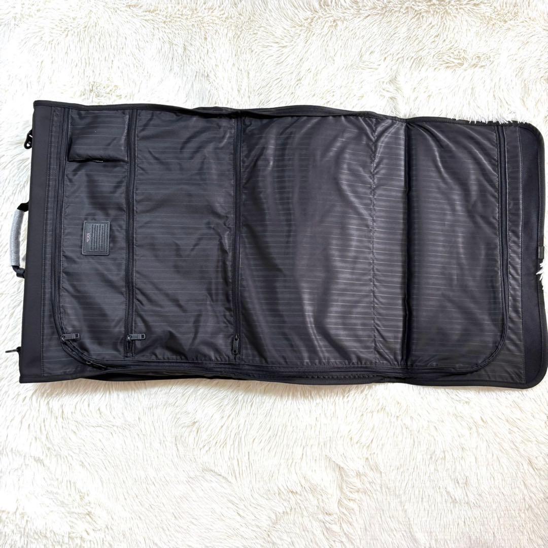 【新品】TUMI トライ フォールド ガーメントケース 22133DH　ブラック
