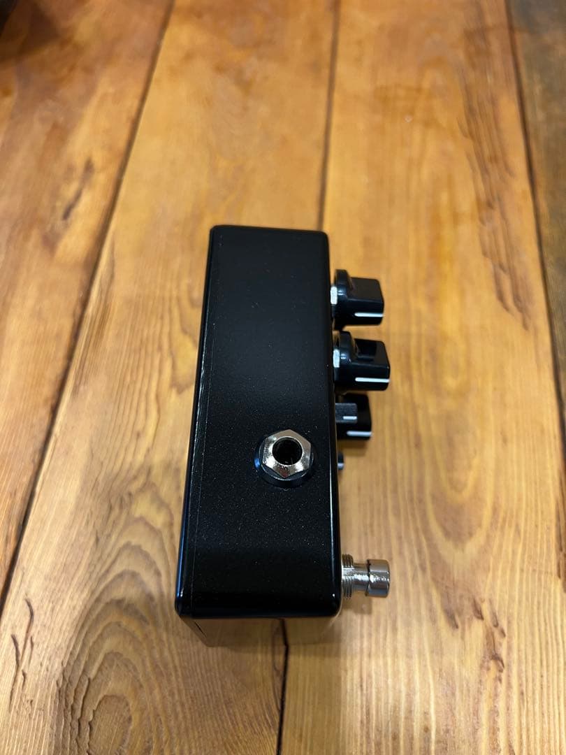 DemonFX HARMONIC BOOSTER ベースプリアンプ