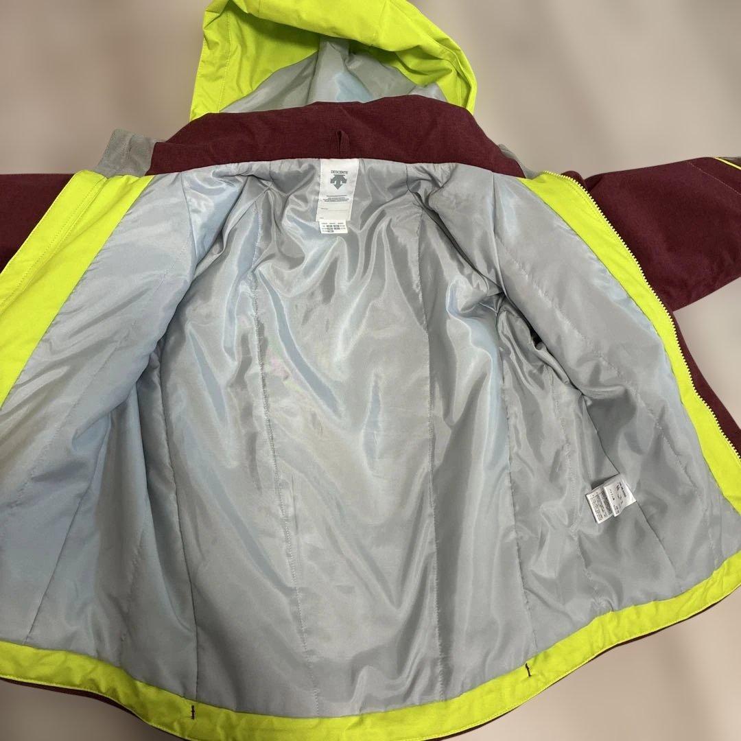 キッズ　スキーウェア上下セット　DESCENTE 140センチ