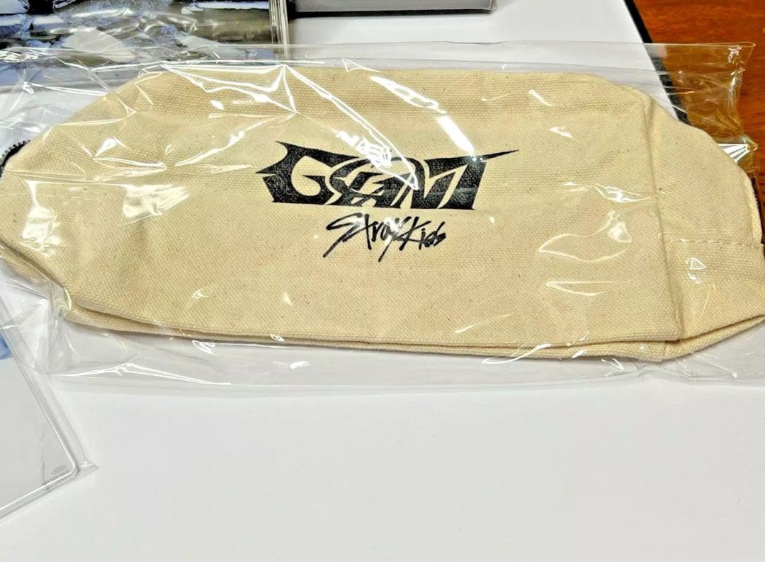 StrayKids Giant 初回生産限定盤　アクリルコースター