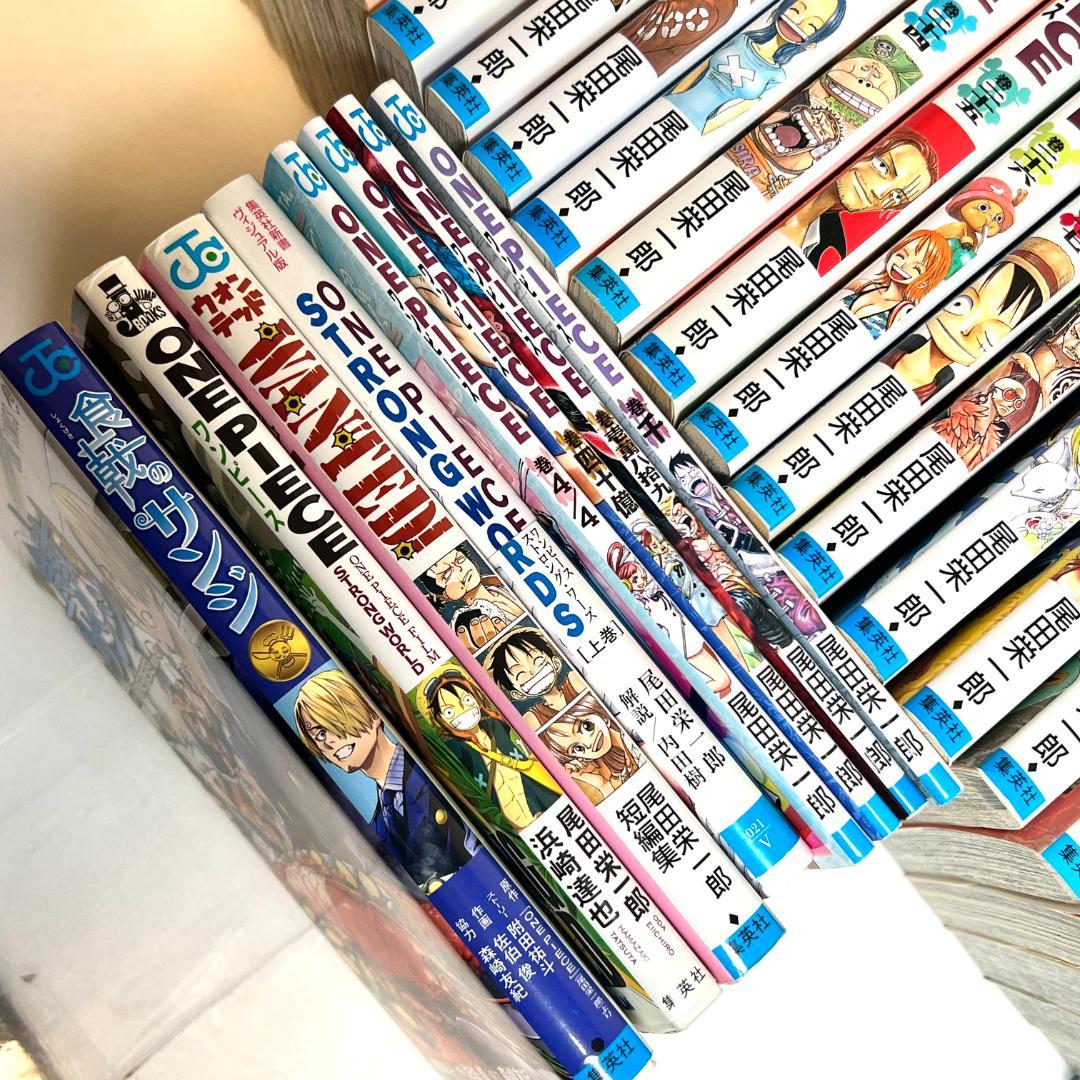 マンガ、 ワンピース 1-113+関連本8巻　(初版多数)　全巻セット