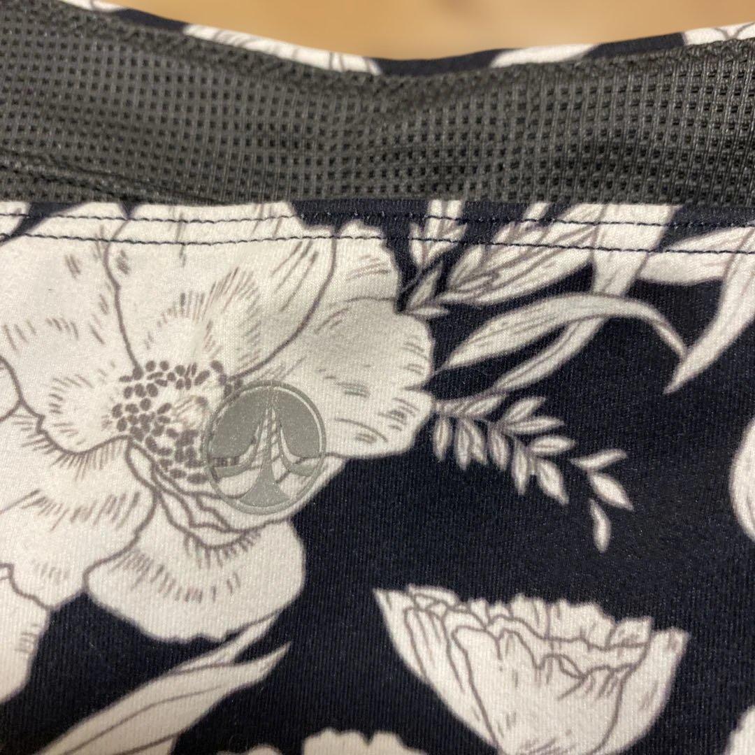 Mサイズ SUKALA 美品　花柄ヨガウェアセット