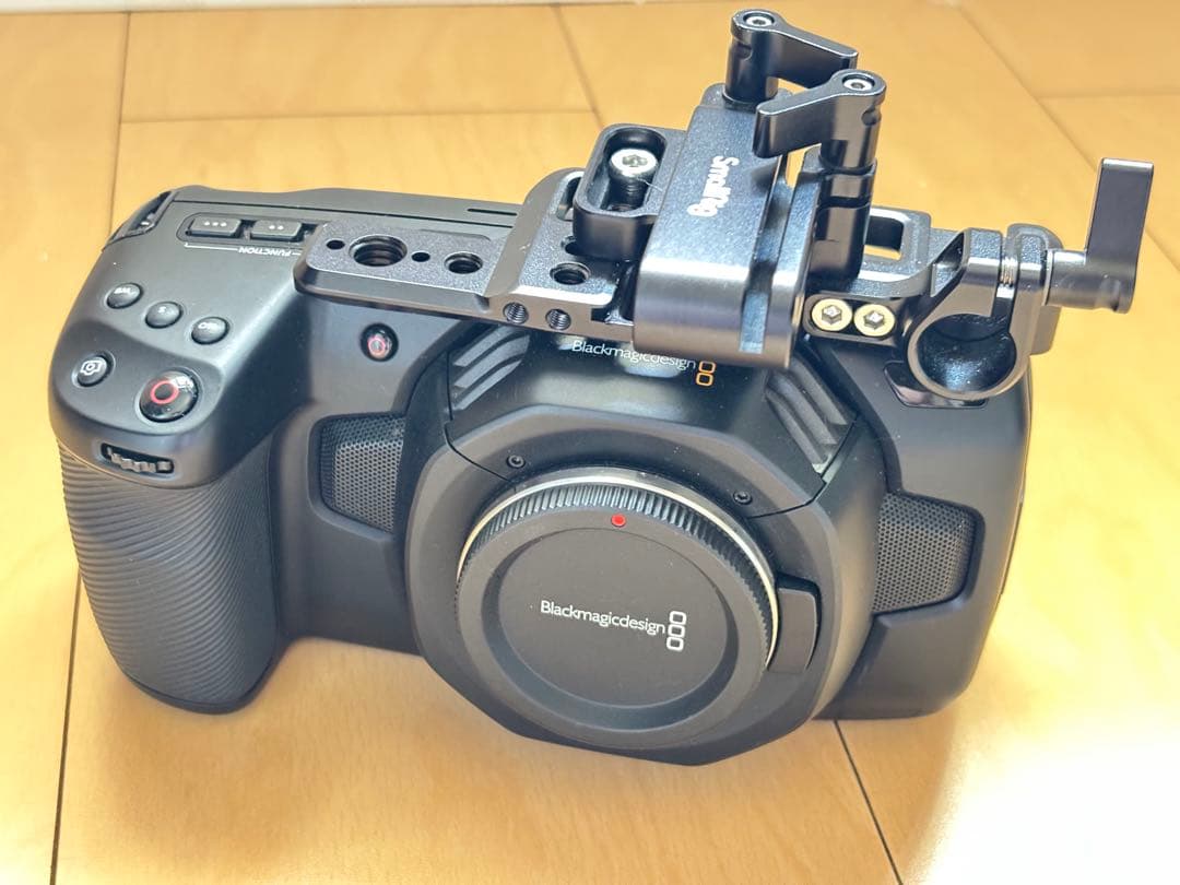 Pocket Cinema Camera 4k本体＋リグ付