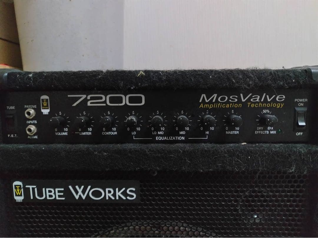 ベースアンプ TUBE WORKS Mos Valve 7200