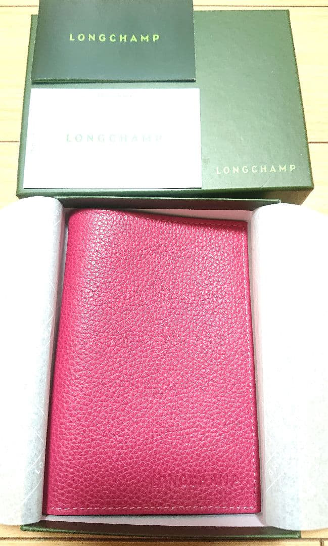 LONGCHAMP ロンシャン パスポートケース ピンクレザー 新品未使用