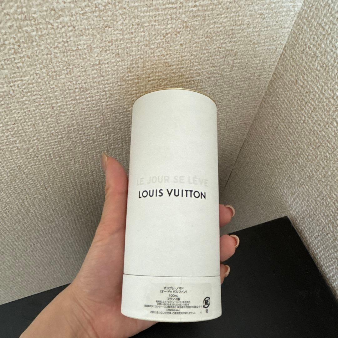 LOUIS VUITTON OMBRE NOMADE 香水