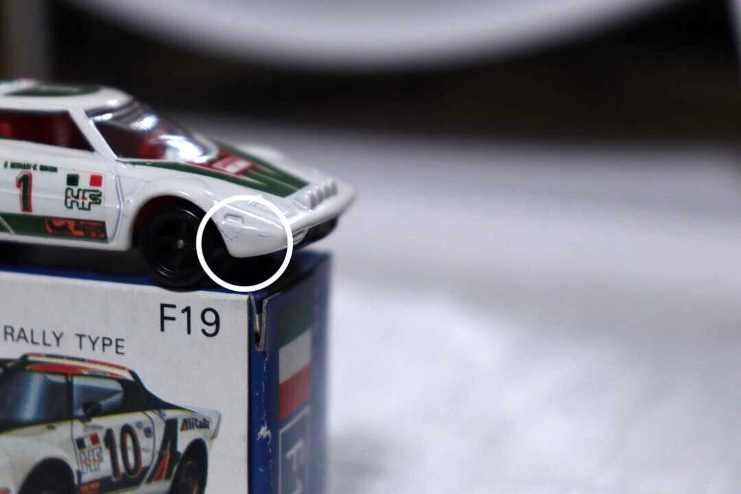 日本製　トミカ　ランチア　ストラトス　ラリータイプ　F19