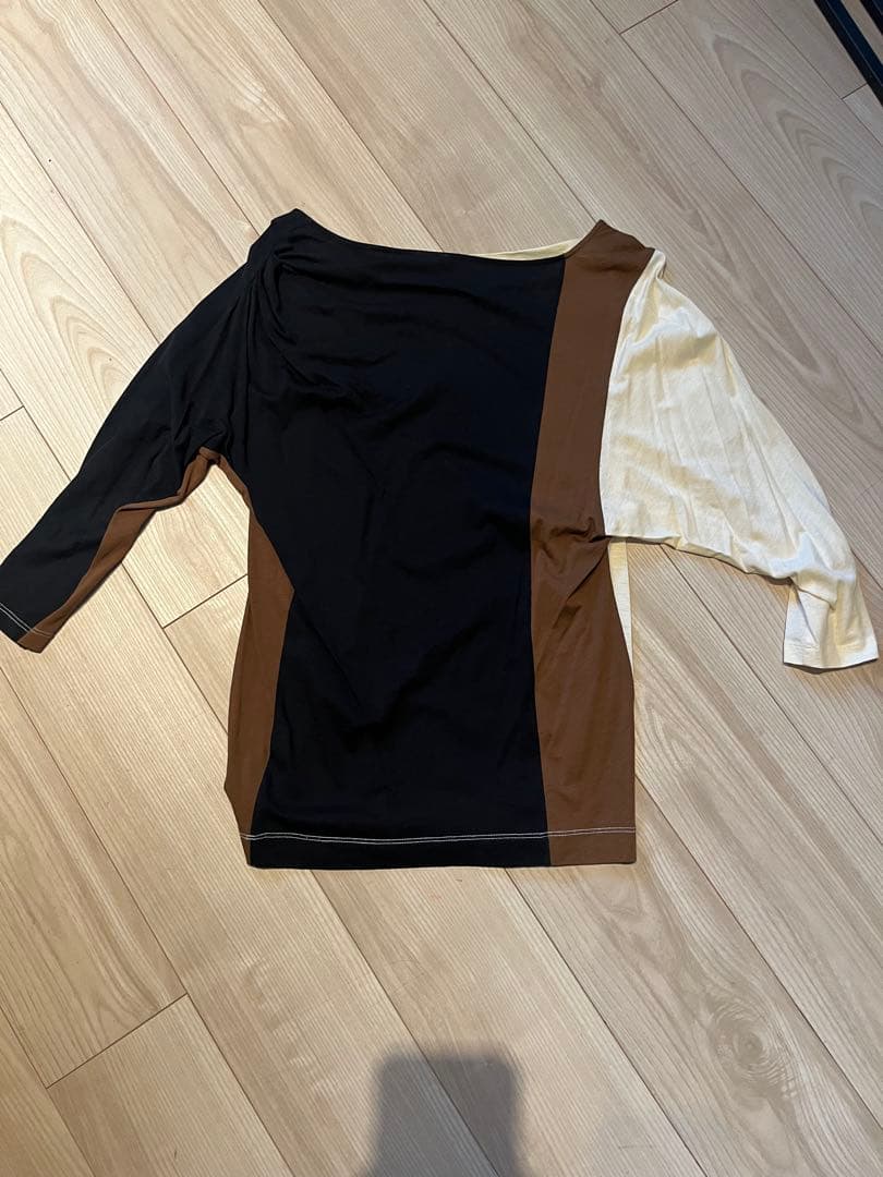DRIES VAN NOTEN アシンメトリック長袖Tシャツ