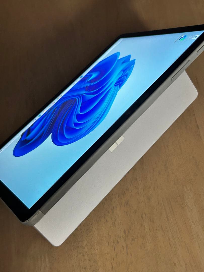 美品 Microsoft surface GO 2