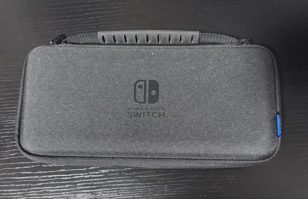 Nintendo Switchバッテリー強化版 本体 外箱付属品完備 ケース付き