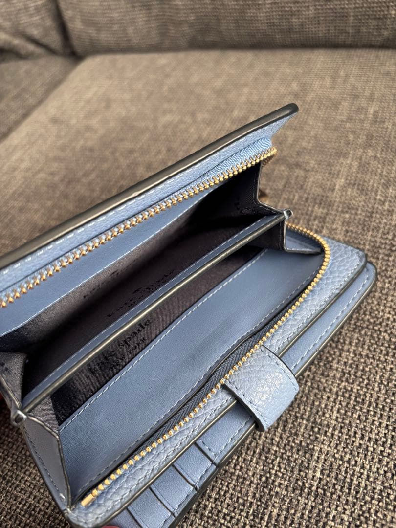 kate spade ケイトスペード　ブルー系　ミディアム折り財布　A106