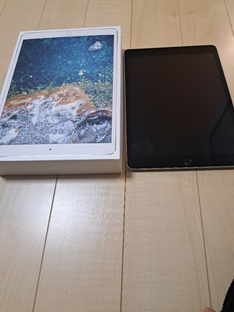 iPad 第9世代 64GB Apple アップル