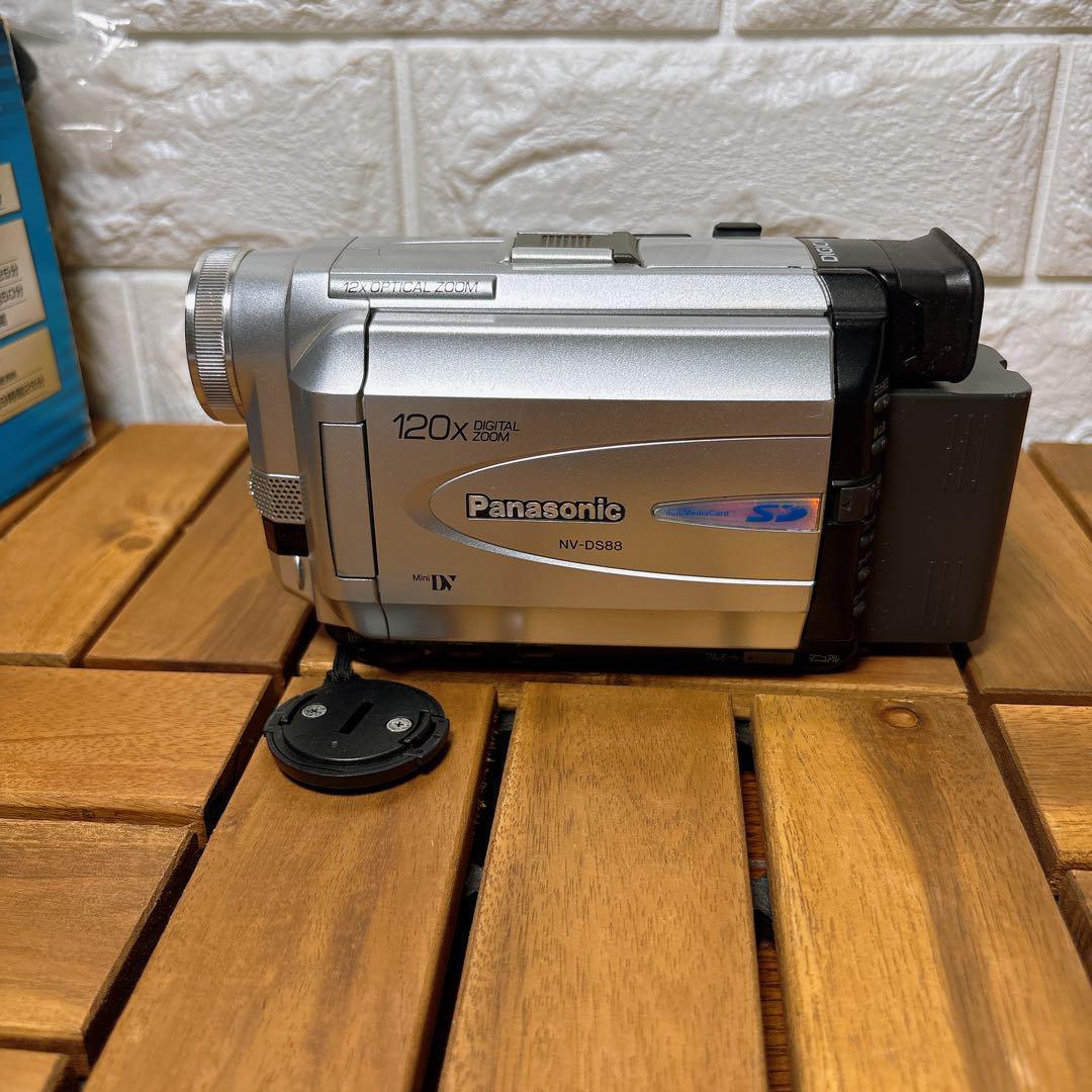 Panasonic NV-DS88PK デジタルビデオカメラ