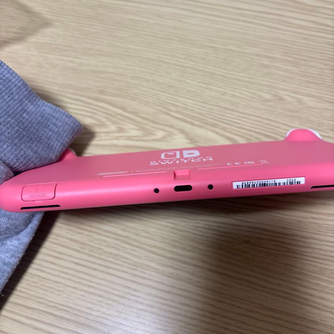 【中古箱なし】Nintendo Switch Lite コーラル　本体 充電器有