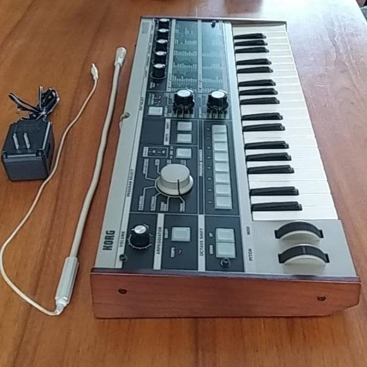 KORG microKORG アナログシンセサイザー 37鍵 箱あり