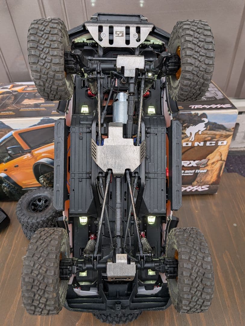 トラクサス　TRX-4 ブロンコ　Traxxas　BRONCO