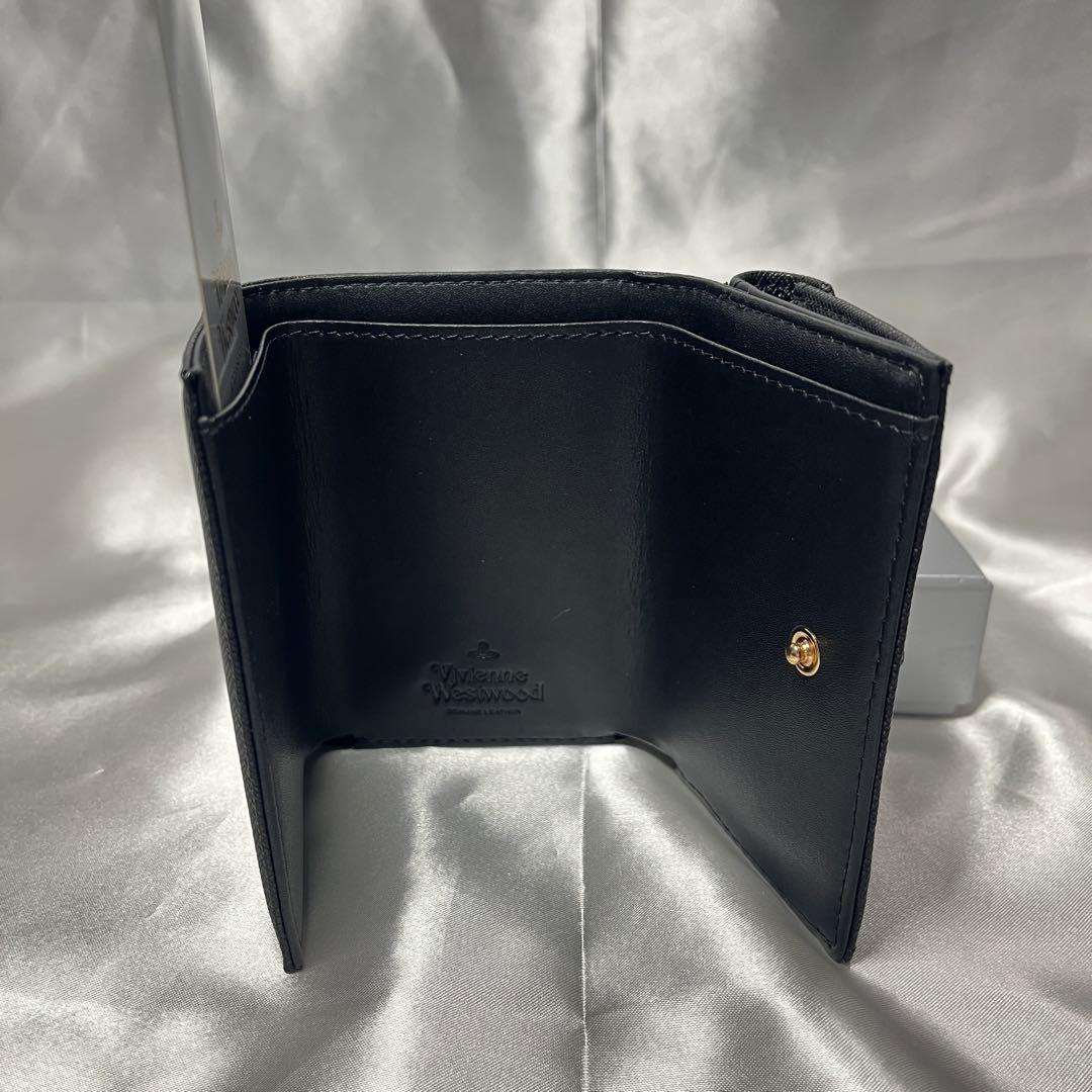 新品Vivienne Westwood 黒 ブラック 三つ折り財布 シンプル