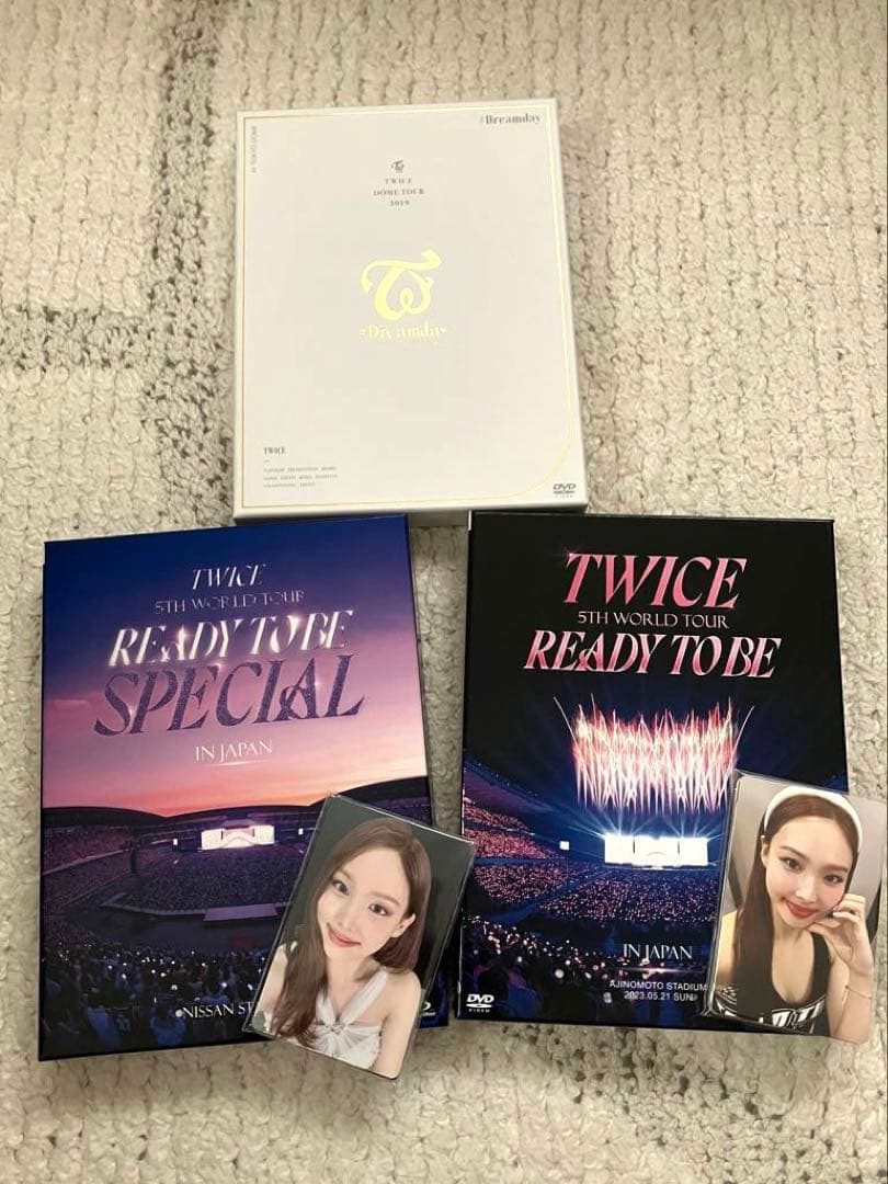TWICE ワールドツアー DVD 、CDセット