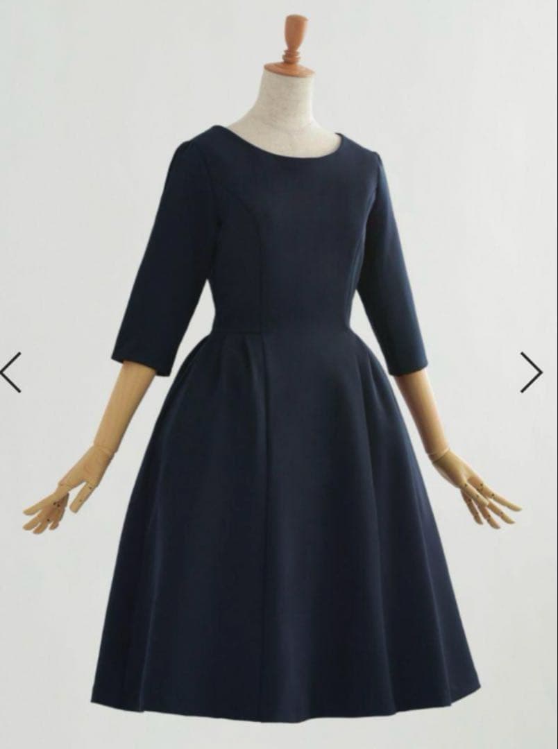 【美品】レジーナリスレ　ワンピース　シェリー　神戸ネイビー　40 Mサイズ