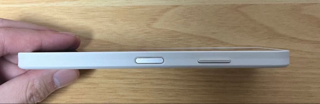 Sharp AQUOS wish3 本体 ホワイト