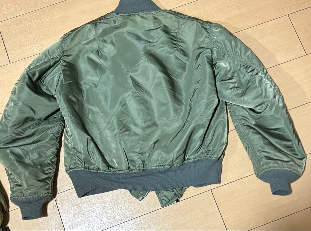 ALPHA MA-1 80s 黒タグ　USA製