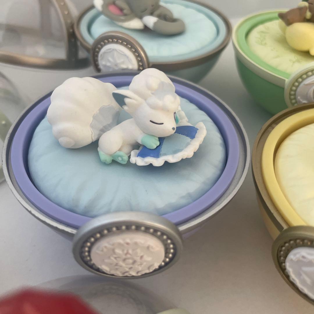 ドリーミングケース3 ポケモン　リーメント　フィギュア　可愛い　置き物