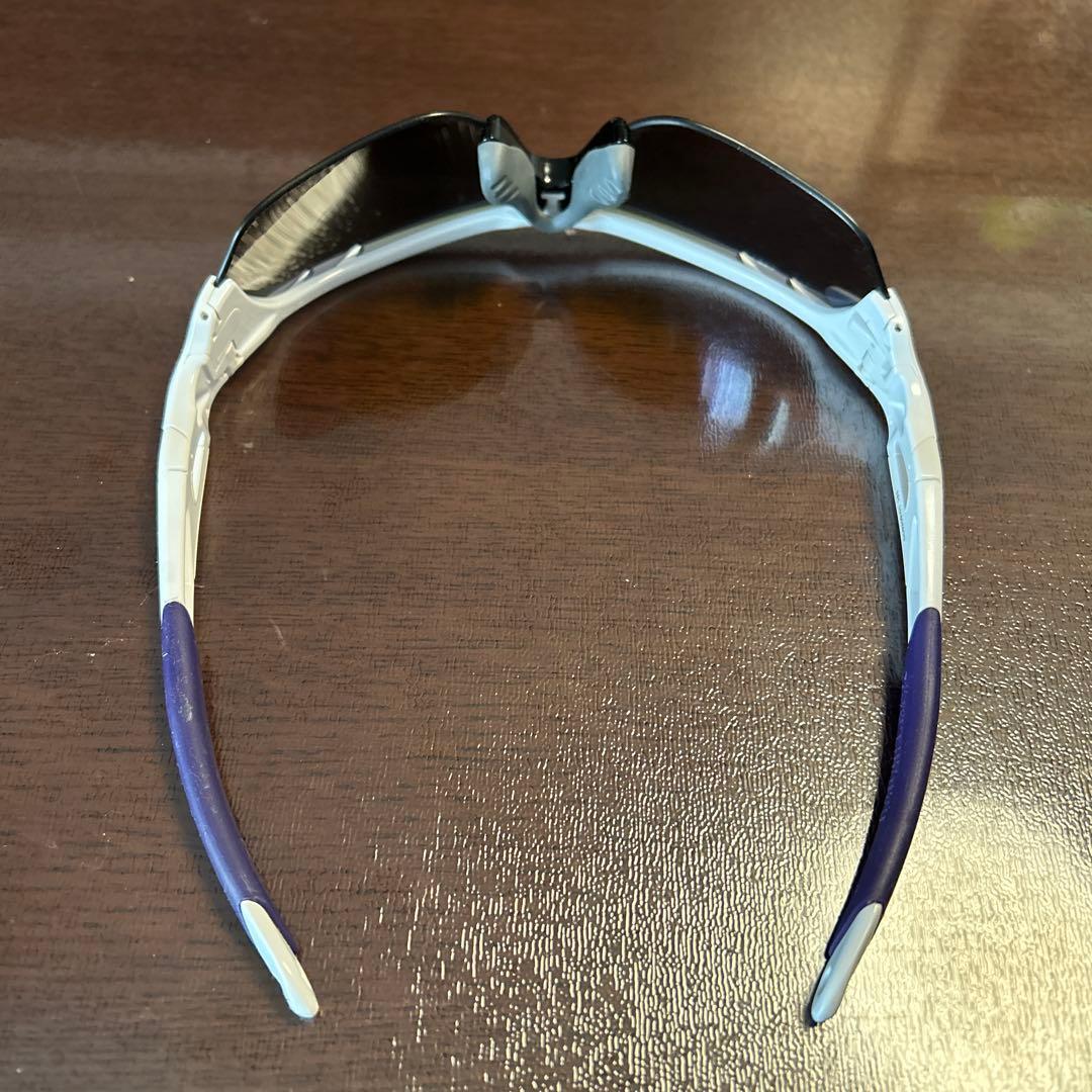 Oakley サングラス ホワイト/パープル