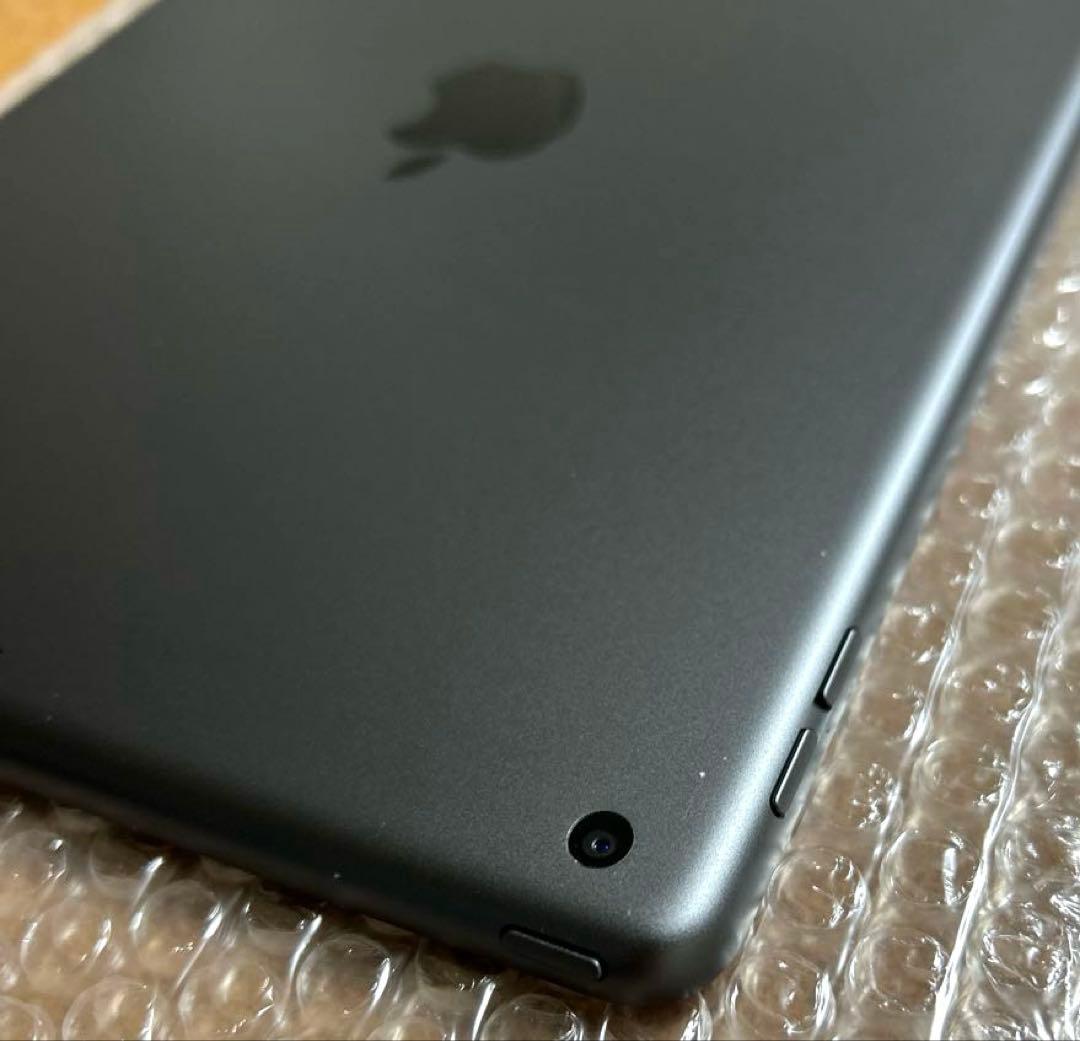 Apple iPad8 第8世代 32GB (20) 92%