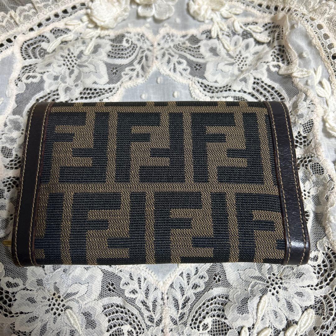 ♡FENDI‼️ITALY製！3つ折り財布♡