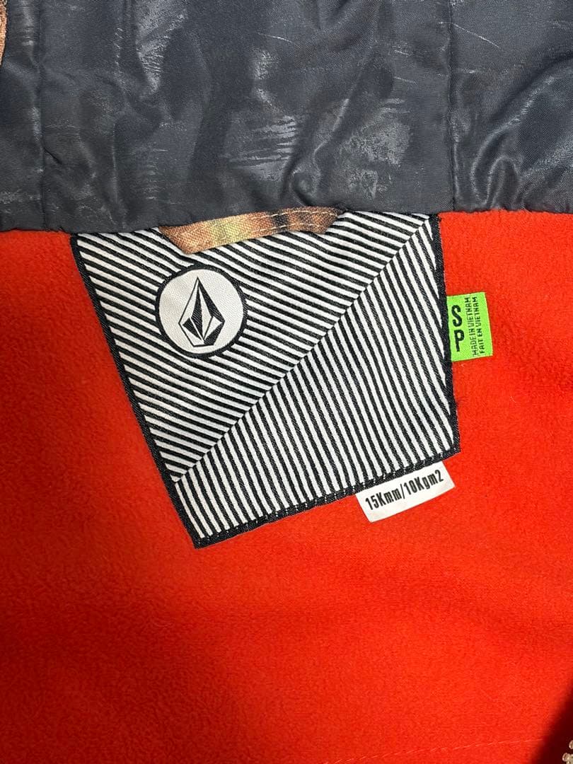 【こーた】【VOLCOM】スノーボードウェア