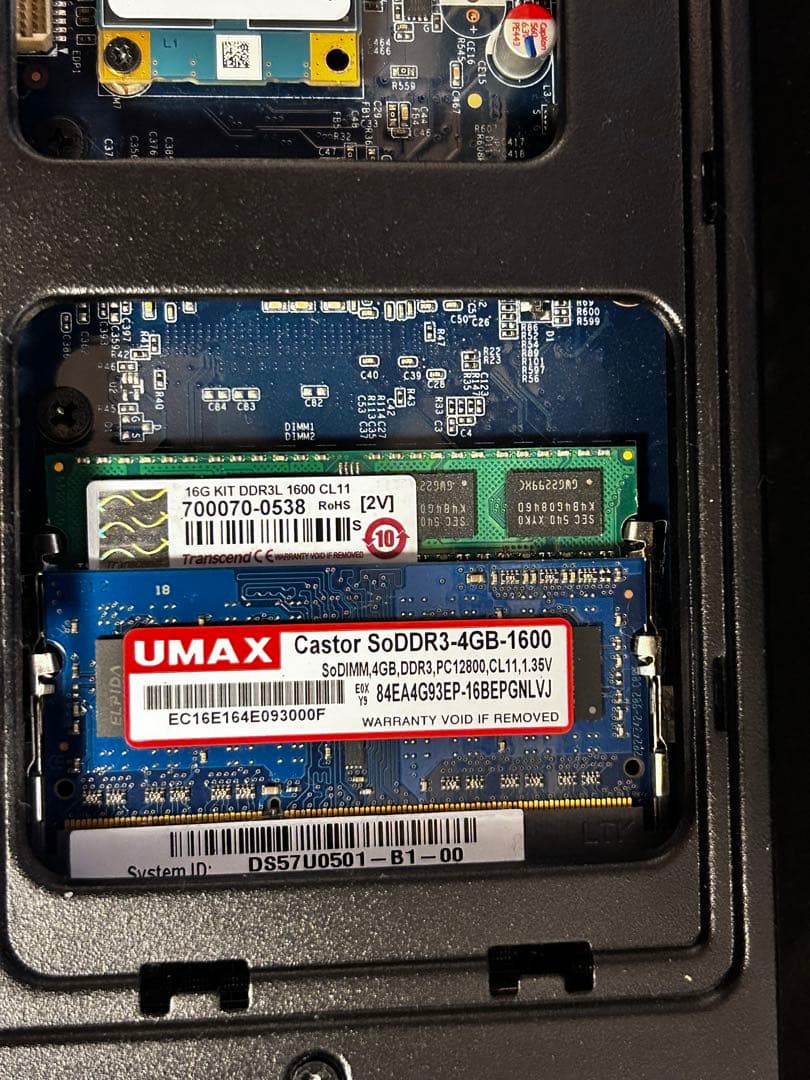 Shuttle ミニPC DS57U