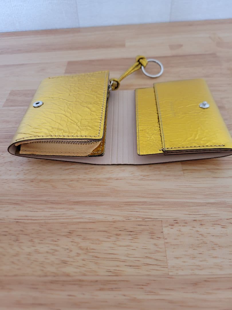 新品　タグ付き　MARROW　マロウ　ゴールド　COMPACT WALLET