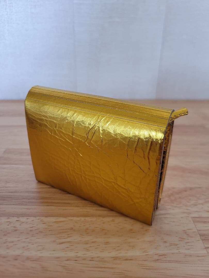 新品　タグ付き　MARROW　マロウ　ゴールド　COMPACT WALLET