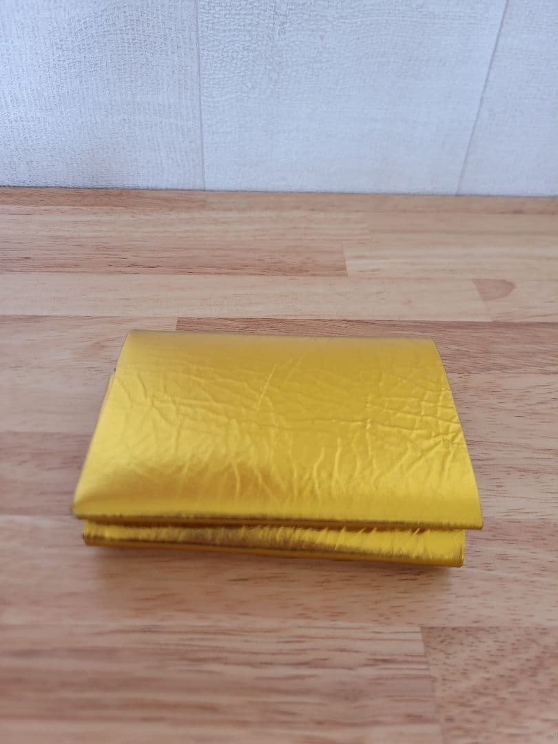 新品　タグ付き　MARROW　マロウ　ゴールド　COMPACT WALLET