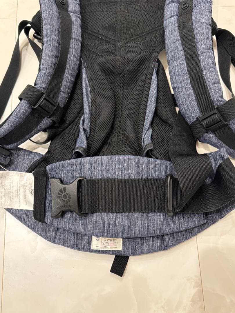【美品】正規品 エルゴベビー クールエア オムニ360 デニム 抱っこ紐