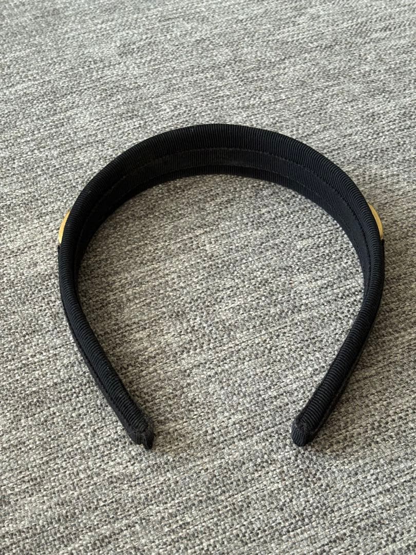 【フェラガモ】カチューシャ ♪ヴァラ ヘアアクセサリー ブラック