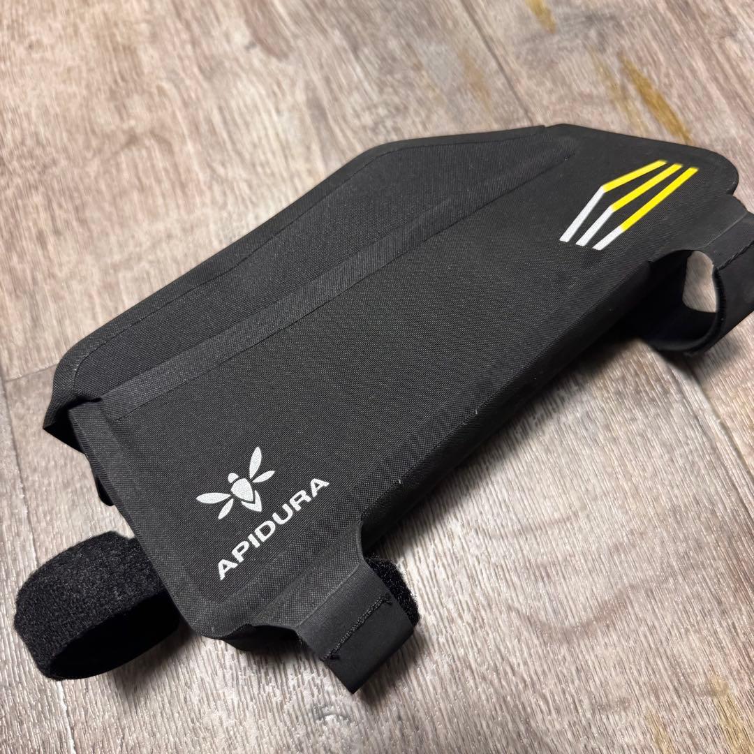 APIDURA レーシング・トップチューブパック(1L)