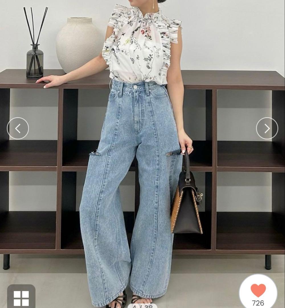 新品未着用フレイアイディーカットアウトバレルデニムパンツLBLU 00