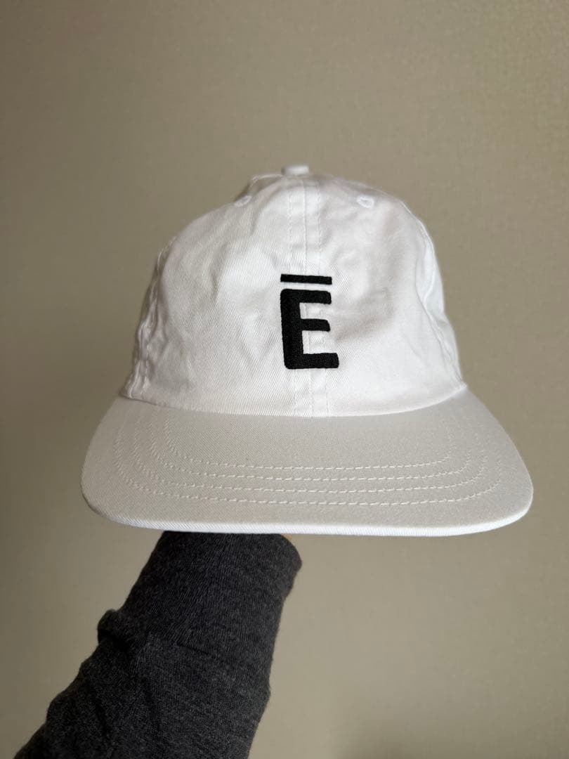 ennoy ホワイトベースボールキャップ