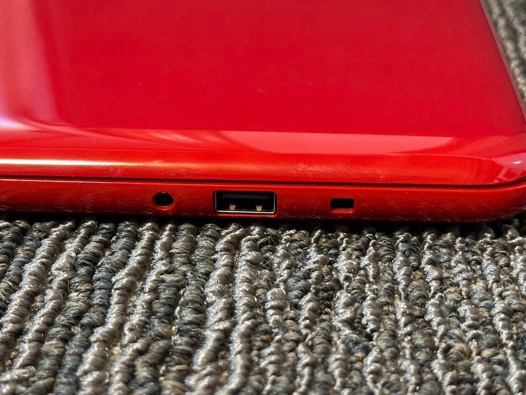 Dell ノートパソコン　inspiron11