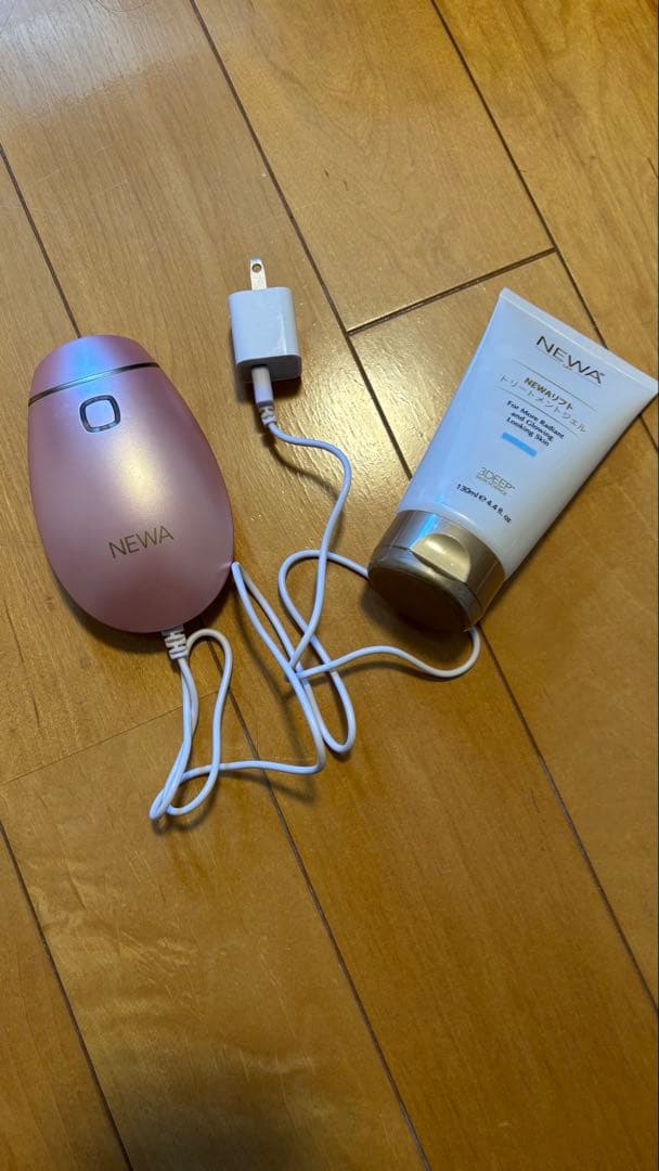 NEWA 美顔器 ピンク 取扱説明書付き