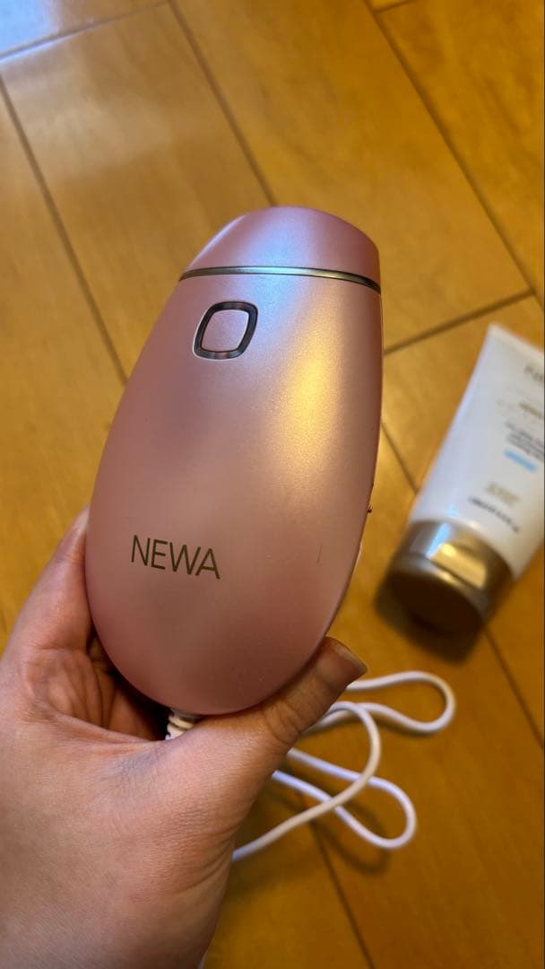 NEWA 美顔器 ピンク 取扱説明書付き
