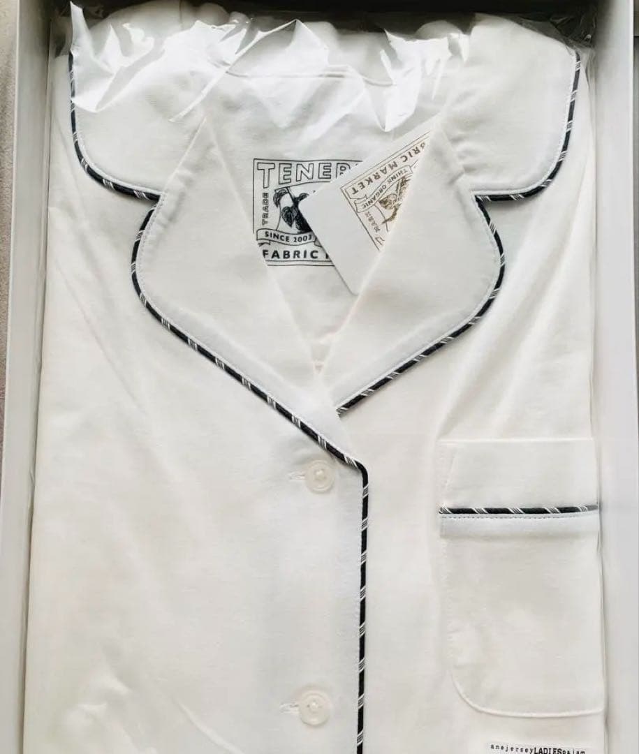 新品　TENERITA（テネリータ）　パジャマ