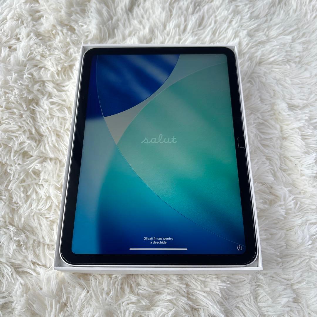 美品 iPad 第10世代(Wi-Fi, 64GB) - シルバー